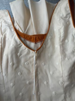 Traje de flamenca niña blanco y marrón