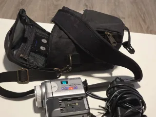 Videocámara Sony MiniDV DCR-PC115E