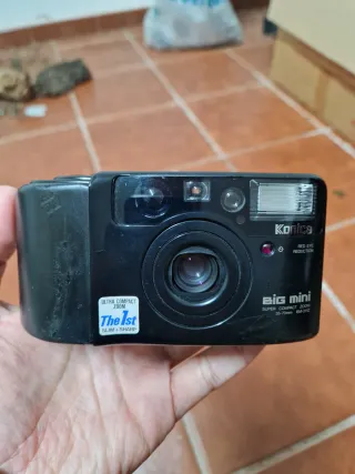 Máquina Fotográfica vintage Konica Big Mini BM-311