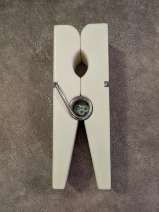Pinza Gigante Decorativa Blanca