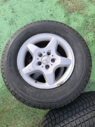 Llantas mercedes + Michelin Alpine 4x4