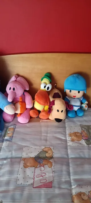 Peluches Pocoyó y Elly