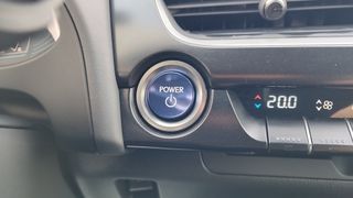 Lexus UX 2.0 250H Premium