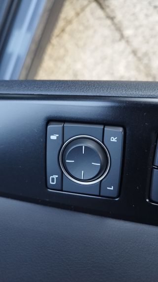 Lexus UX 2.0 250H Premium