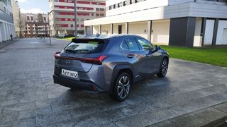 Lexus UX 2.0 250H Premium