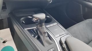 Lexus UX 2.0 250H Premium