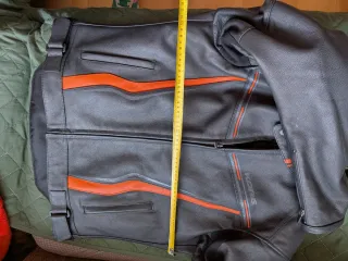 Chaqueta de moto KORE Negra y Naranja