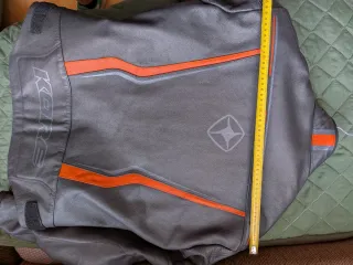 Chaqueta de moto KORE Negra y Naranja