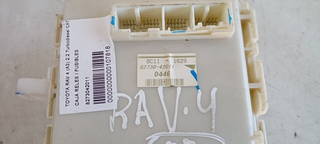 CAJA RELES / FUSIBLES TOYOTA RAV 4 (A3) 2.2 Turbo