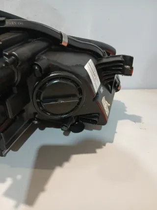 Faro Izquierdo Mercedes CLS Xenon