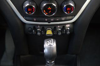 MINI Countryman Híbrido enchufable etiqueta 0