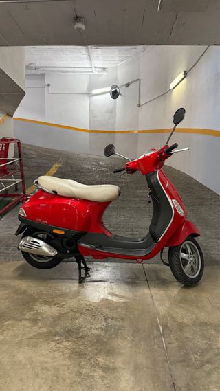Vespa LX50 2T