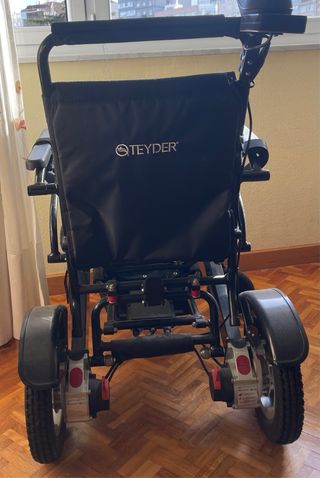 Silla de ruedas eléctrica TEYDER. Modelo SPA