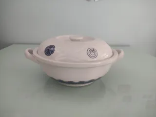 Sopera e salsiera in ceramica blu e bianca