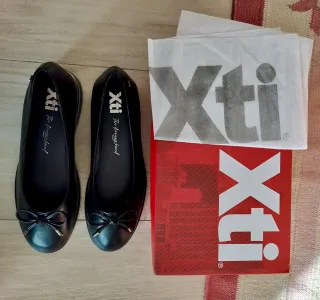 Zapatos a estrenar, talla 40