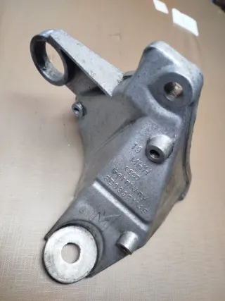 Soporte Caja Cambios