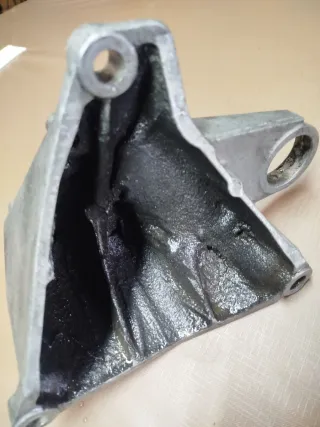 Soporte Caja Cambios