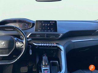 Peugeot 5008 Allure 1.2L PureTech 96kW (130CV) EAT8