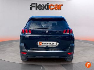 Peugeot 5008 Allure 1.2L PureTech 96kW (130CV) EAT8