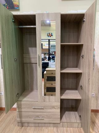 Armario 3 puertas con espejo