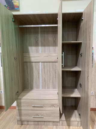 Armario 3 puertas con espejo