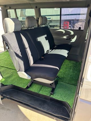 Volkswagen T 4 2.4 c. c. Caravelle 1995