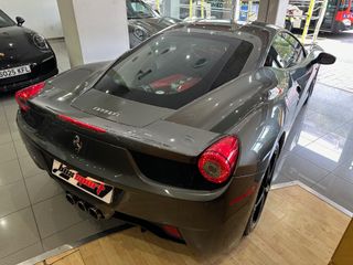 Ferrari 458 Italia 2010