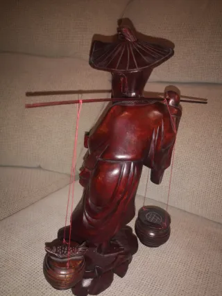 Pescador oriental, madera tallada. Vintage, 1970