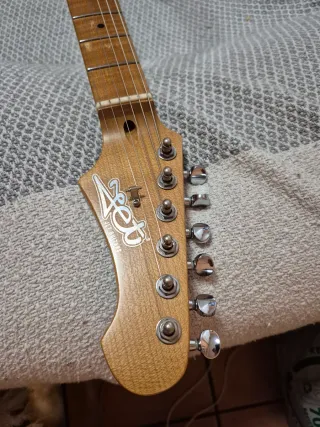 Guitarra electrica stratocaster JET