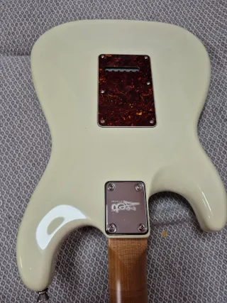 Guitarra electrica stratocaster JET