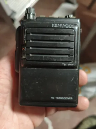 Kenwood TH-26E Transceptor FM