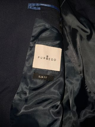 Traje azul marino americana y pantalón