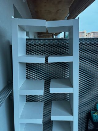 2 Estanterías blancas de pared LACK