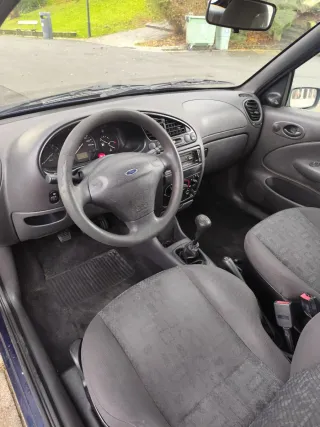 Ford Fiesta 2001