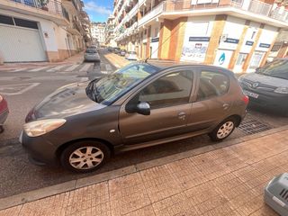 Peugeot 206+ 2012