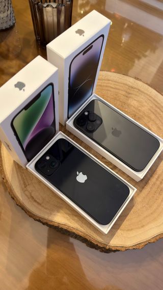 Lote 2x iPhone 14 Pro y 14 128GB Negro