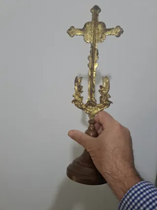 Cruz de altar antigua con angeles siglO XIX