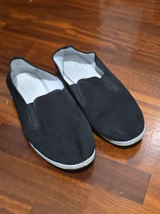 Scarpe nere slip-on arti marziali