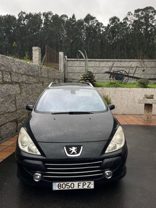 Peugeot 307 2006 (URGE‼️)