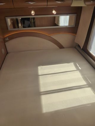 Caravana LMC Aire Acondicionado y Nevera Grande