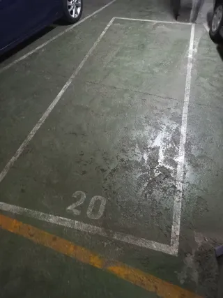 Plaza de Parking en Alquiler