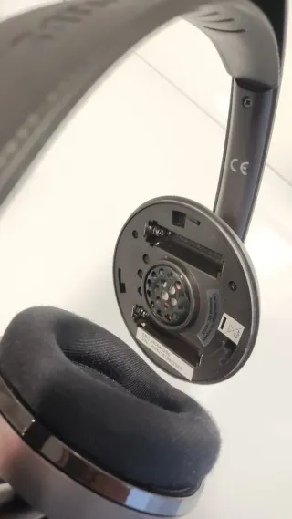 Auriculares Inalámbricos Philips SBC HC8442