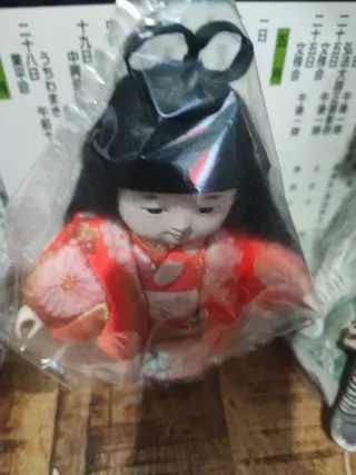 Bambole giapponesi tradizionali