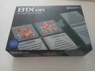 Pedal multiefectos bajo Zoom B1X ON