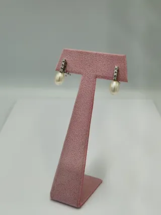 Pendientes de oro 18kt con brillantes.