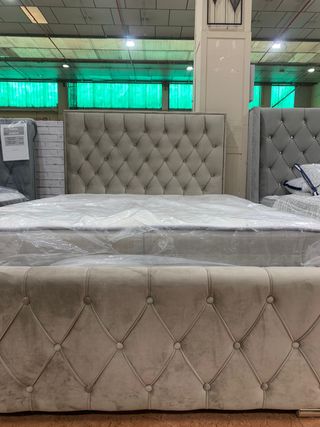 Cama tapizada cabecero 135x190 SIN COLCHÓN