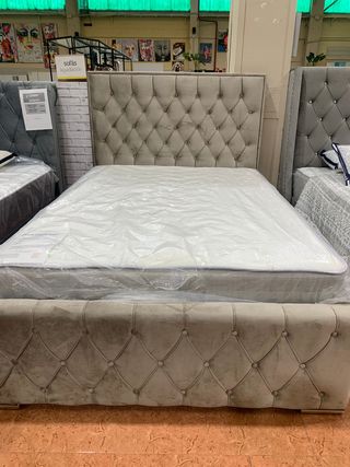 Cama tapizada cabecero 135x190 SIN COLCHÓN