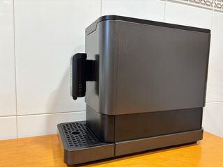 Cafetera Incapto Negra Automática