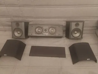 Conjunto 3 altavoces Jamo negros