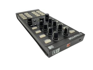 controlador midi traktor kontrol x1 mk2